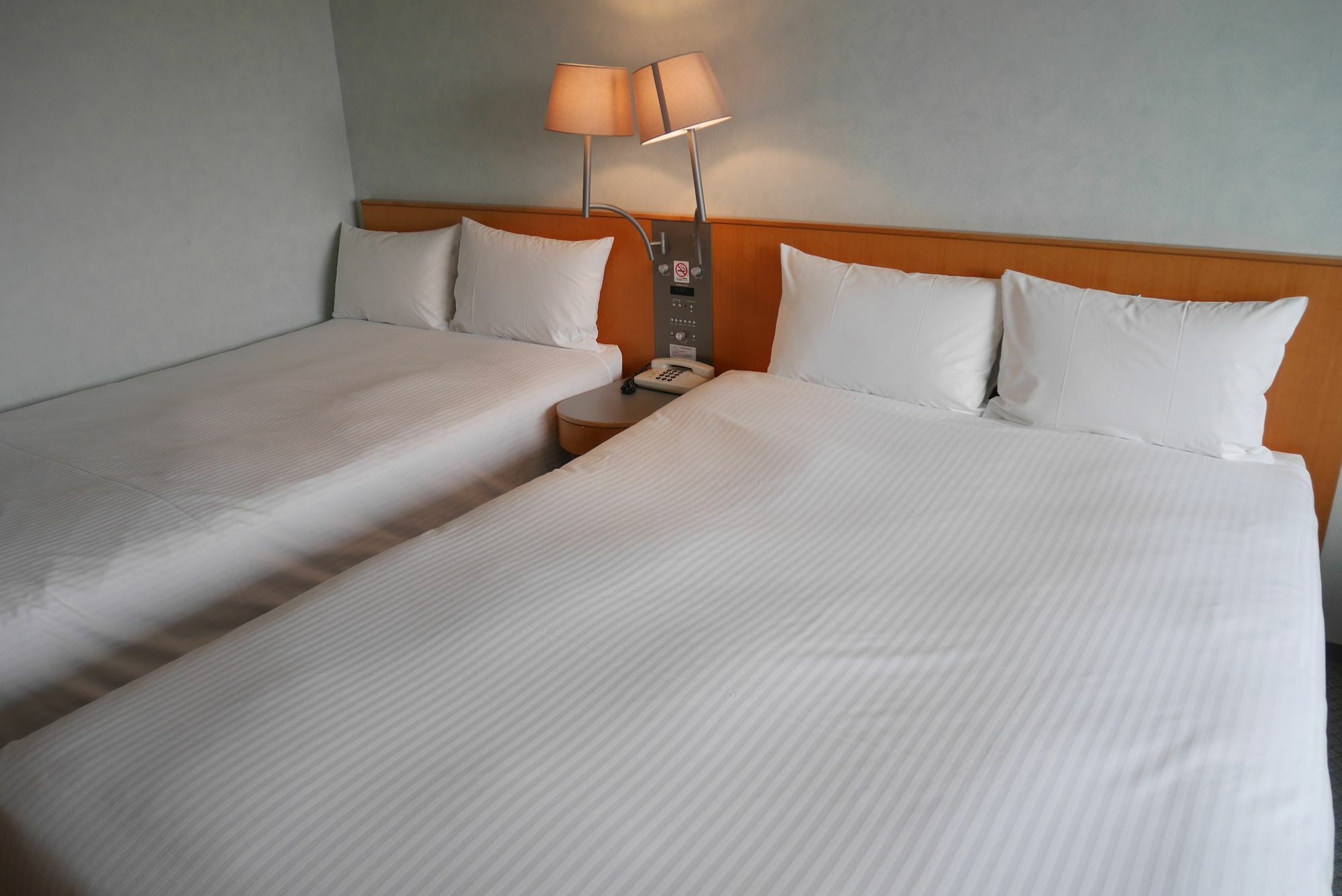 Yokohama Techno Tower Hotel Eksteriør billede